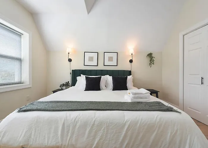 Apartment Free Parking+netflix+ Near Hospitals|food|shopping Pittsburgh