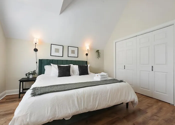 Free Parking+netflix+ Near Hospitals|food|shopping Apartment *