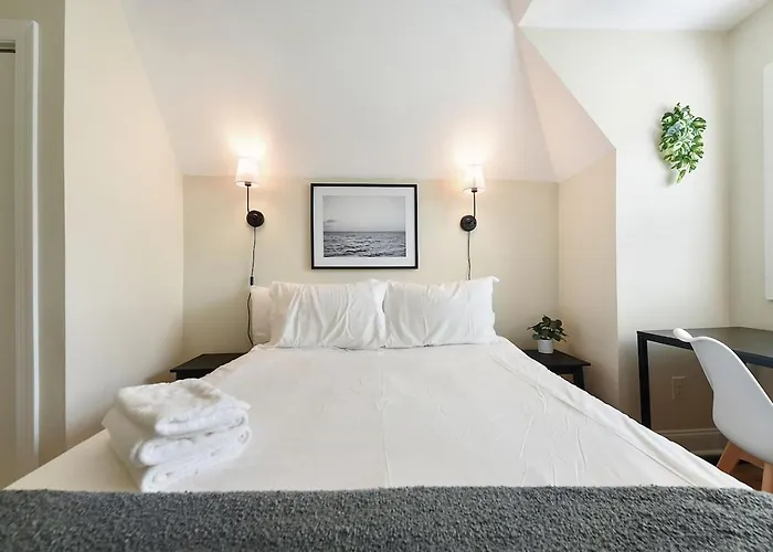 Free Parking+netflix+ Near Hospitals|food|shopping Apartment
