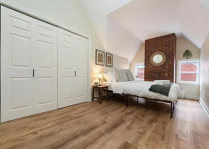 Apartment Free Parking+netflix+ Near Hospitals|food|shopping Pittsburgh